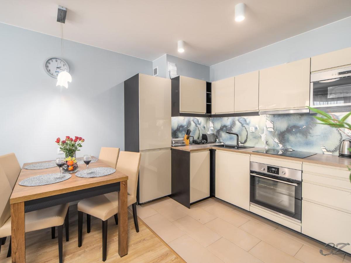 Blizej Morza 102 Z Prywatnym Garazem I Rowerami W Cenie Apartment Kołobrzeg Exterior foto